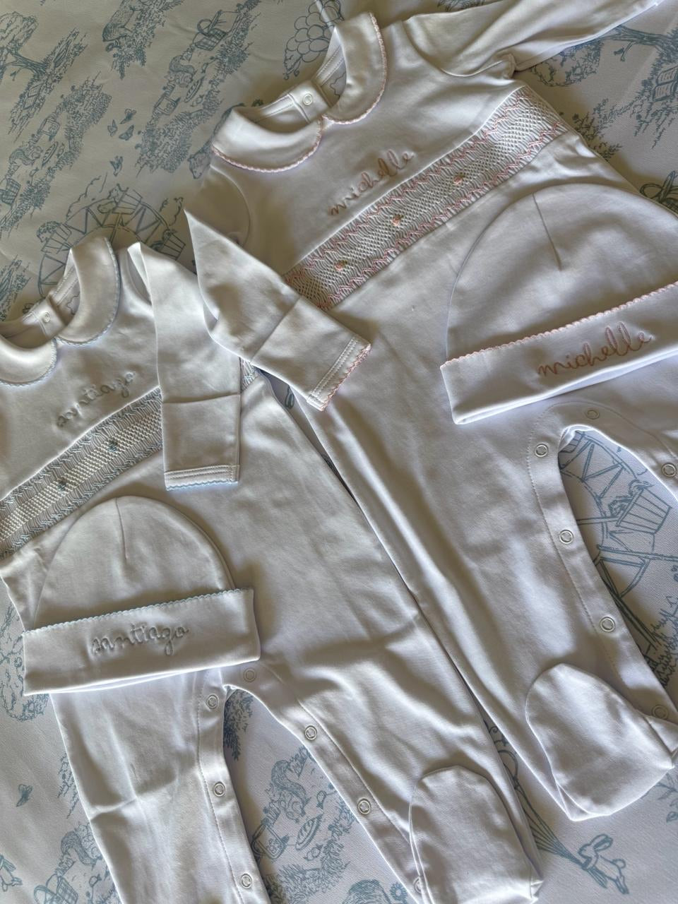 Pijama SMOCK algodón PIMA + gorrito