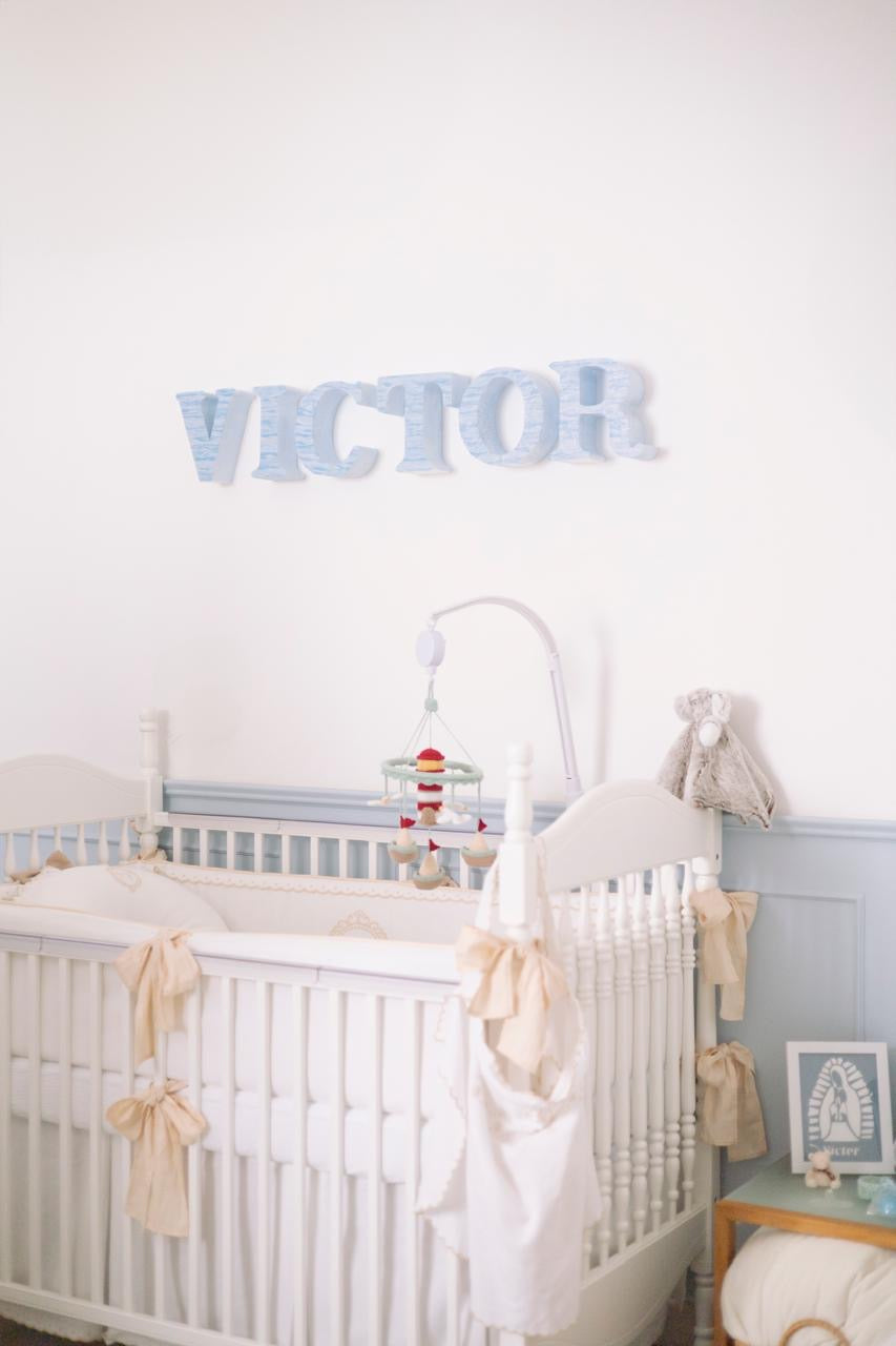 BUMPER con tira bordada para cuna medida colchón 1.30x0.70cm